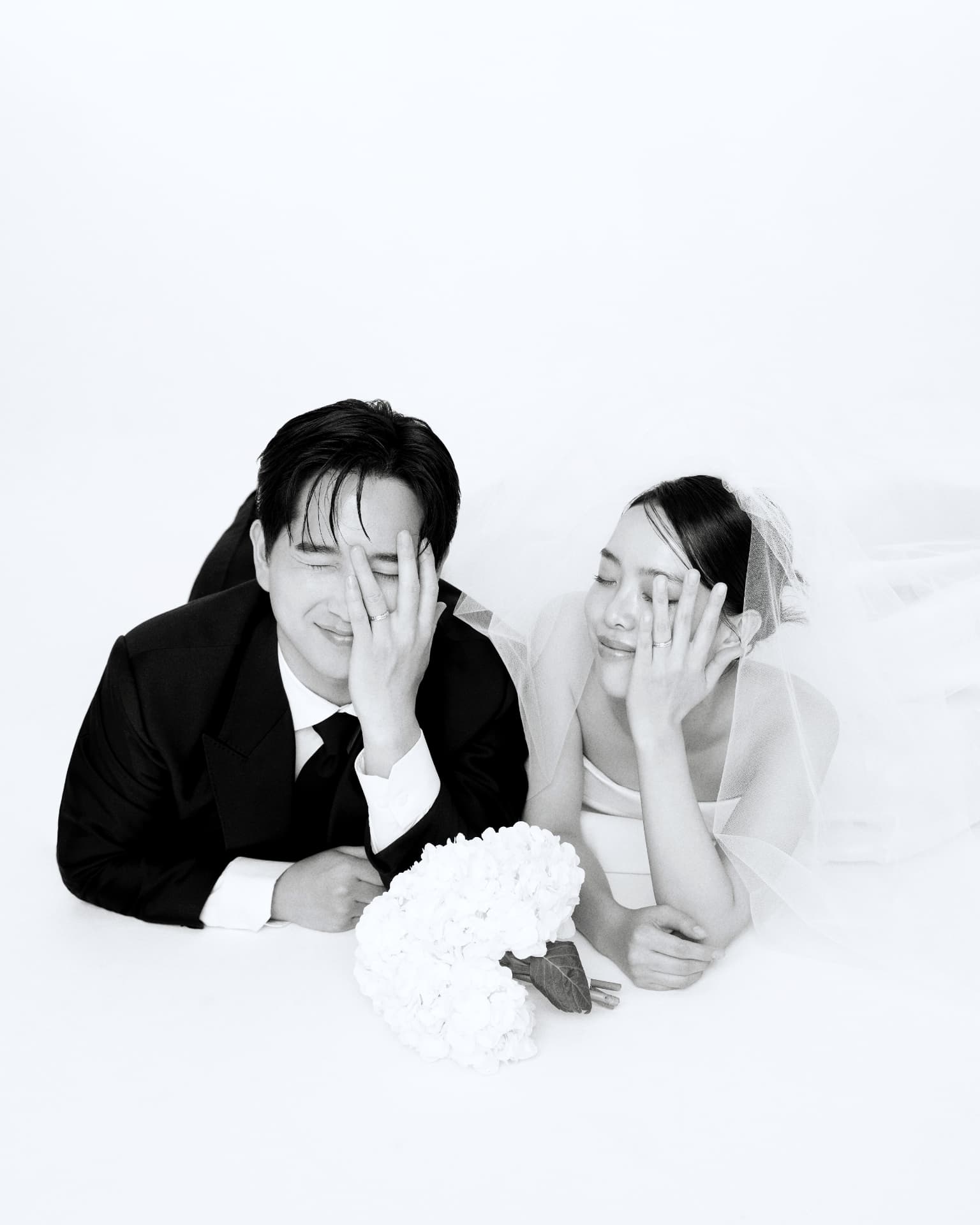신랑 신부의 웨딩 사진 1